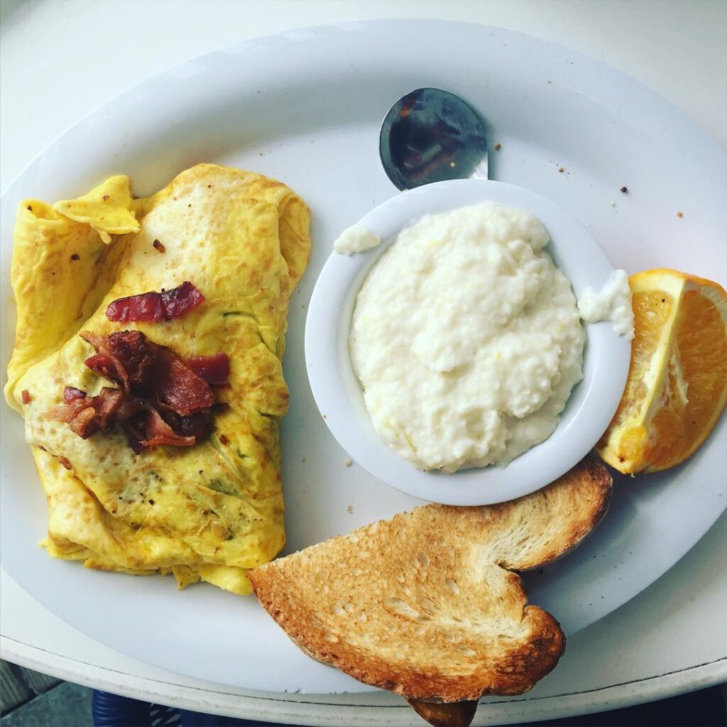 Omelette with grits from Benny's on the Beach in Lake Worth