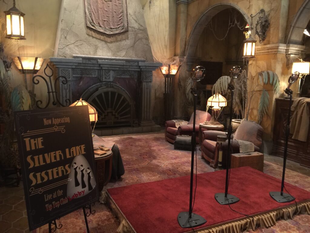 The Silver Lake Sisters entertained at various times in the lobby of the Hollywood Tower Hotel during the final days of the Twilight Zone Tower of Terror.