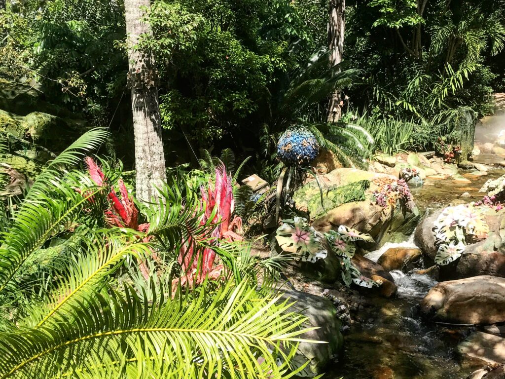 A look at some of the beautiful alien plant life inside Pandora - The World of Avatar at Disney's Animal Kingdom