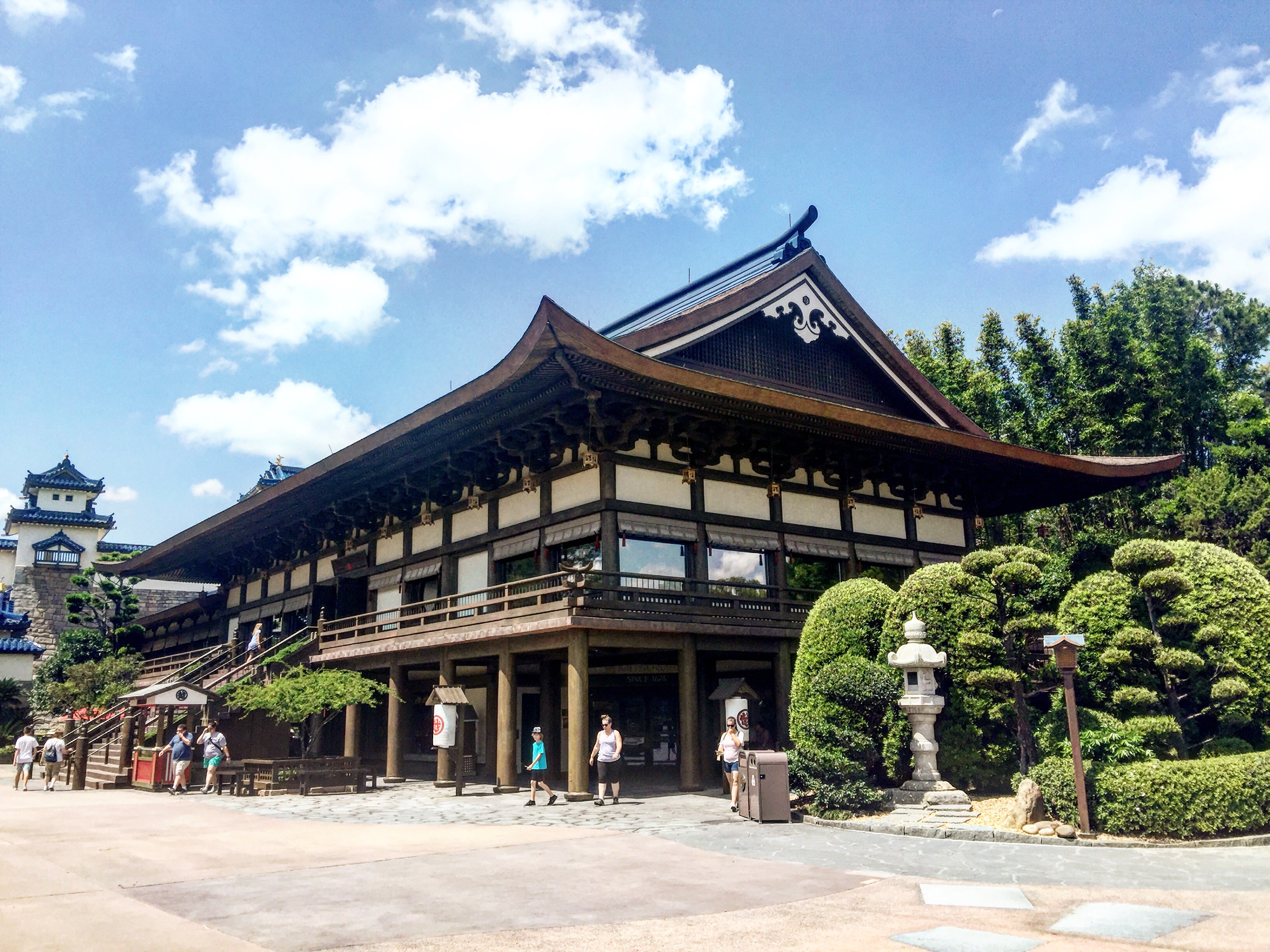 Tokyo Dining at Epcot - Review & Photos | Scott Sanfilippo