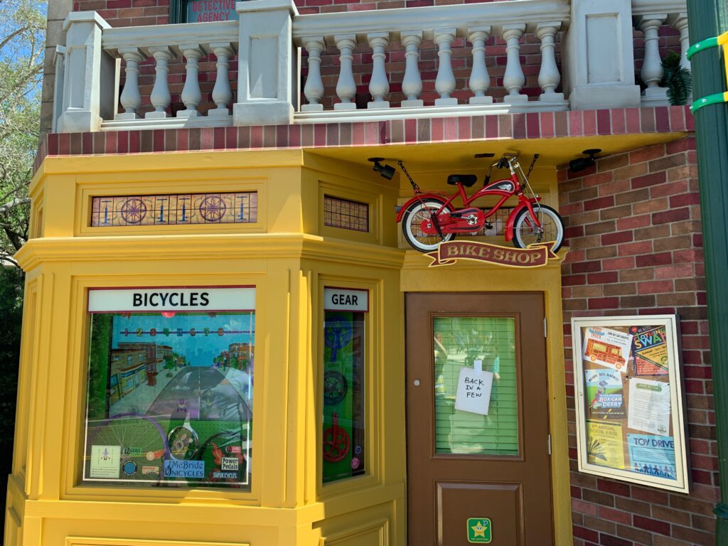 Some of the theming along Sesame Street at SeaWorld Orlando